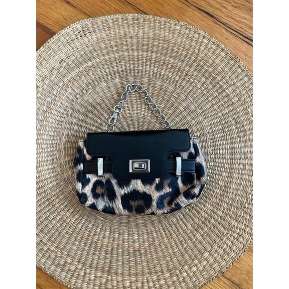 Small Cheetah handheld purse - Picture 1 of 6